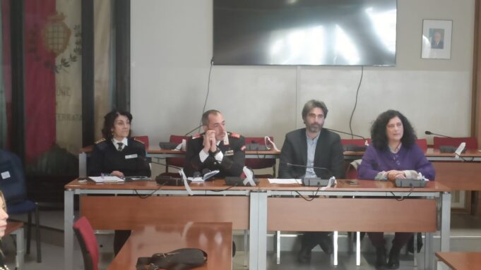 grottaferrata incontro forze dell'ordine e comitati di quartiere