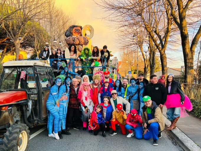 Genzano grande partecipazione carnevale